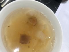 -红鼎豆捞·非遗鲍皇汤火锅(宝丰路店)