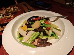 云南小炒牛肝菌-花马天堂云南餐厅 Lost Heaven(外滩店)