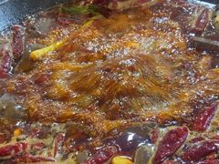-黄潇洒老火锅(九眼桥宏济巷店)
