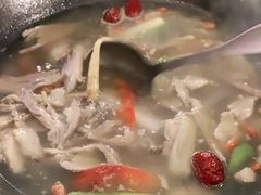 -美膳居川菜馆油焖大虾烧烤(卓刀泉店)