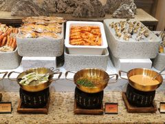 自助取餐区-咖啡苑自助餐厅·中国大饭店