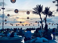 -FINNS Beach Club