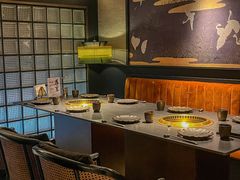 -铭牛烧肉·和牛海鲜自助(高新月牙湖店)
