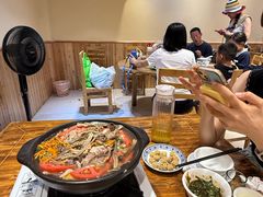 -乡土特色.冷锅鱼.牦牛肉汤锅