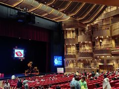 -交通银行前滩31演艺中心