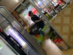 -香港风味小吃店(中英街店)