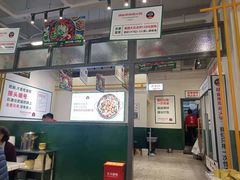 -晓彭肥肠鸡·泡椒鸡火锅(水木天地店)