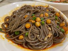 酸辣蕨根粉-茅庐川菜(青岛凯德店)