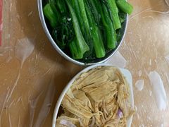 -满記土窑烧鷄波浪山莊