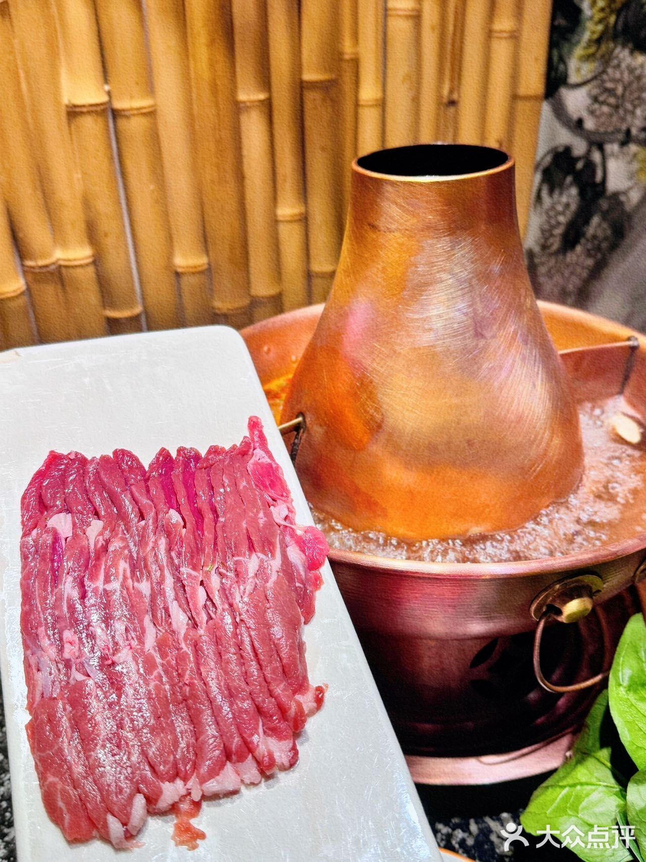 🥘出租车司机推荐的，胡同里的老北京铜锅涮肉！