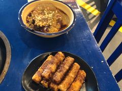 -马路边边 传媒大学店