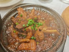 焗猪蹄风爪-小时候焗海鲜(鄞州万达店)
