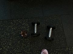 -岩顶健身(玄武店)