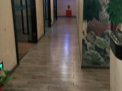 -网鱼电竞(杨浦中原店)