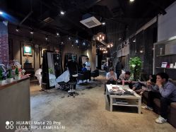 -Kraemer Paris  苏豪路易士·嘉玛发廊