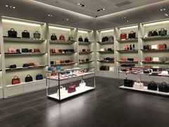-王府井奥莱临潼小镇(临潼店)