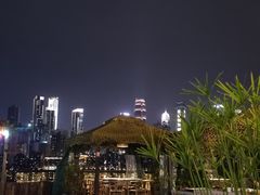 -冰冰龙虾·江湖菜·花园江景餐厅