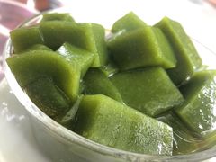 翡翠凉粉加蜂蜜-周大娘牛乳(旧寨古村总店)