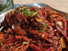 -郑记•不夜城烧烤•龙虾•虾蟹(黄鹤楼店)