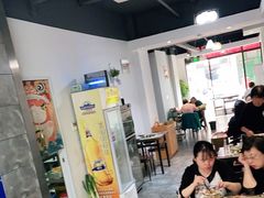 大堂-争鲜·鲍鱼鸡煲(美邻中心店)