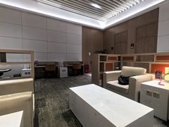 -南京南站高铁商务座休息室