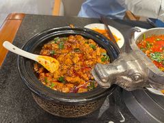 -万重锦·人文川菜馆(骡马市店)