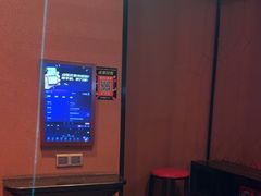 -萧邦音乐会所KTV(向西店)