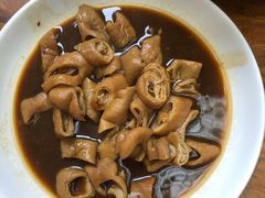 -茅屋大酒店