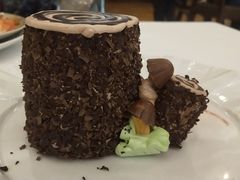 招牌树根蛋糕-莫斯科餐厅