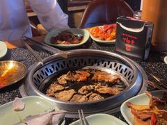 -釜御山海鲜烤肉火锅自助(新城市中心店)
