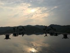 -清远熹乐谷温泉度假酒店