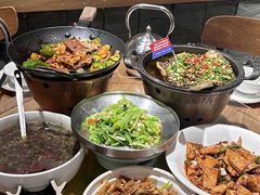 -聚鑫朋酸菜肥肠(九龙仓店)