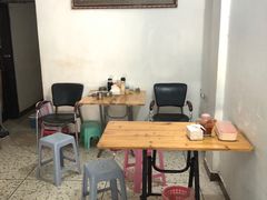 大堂-李良记无米粿鲎粿(平东一街店)