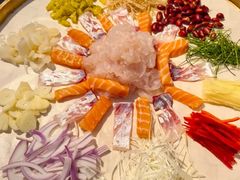 -楼上大排档·顺德菜·粥水·鱼生(苗栗路店)