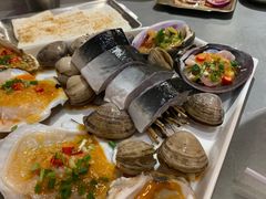 -围炉肉舍•炭烤活鳗•丹东海鲜烤肉(步行街店)