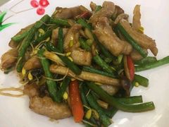 -东豪园林海鲜酒家(南港路辅路店)