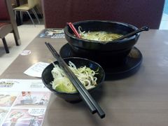 -灵芝妹子海鲜米线(香炉礁山姆店)