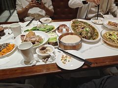 -梅利汴京烤鸭•开封豫菜地标店(东大街店)