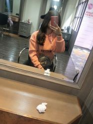 中发-苑苑发型设计