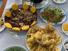 -一口猪海鲜浑锅·东北家常菜