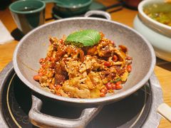 手撕扁担鸡-吃饭皇帝大土家民族菜(正大广场店)