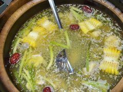 -捞围鲜·港式打边炉(海阳路店)