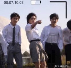 -凡碧诗毛孔清洁收细