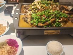 -江边城外烤全鱼(龙德广场店)