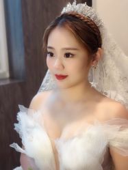 -LOVINA洛维娜婚纱礼服