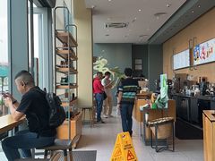 -星巴克(中山服务区西区店)