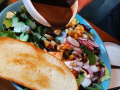 -JINNS锦时 steak&pizza(浸信会礼拜堂旧址店)