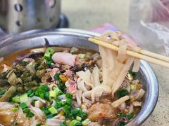 老友猪杂粉-舒记老友粉(埌西店)