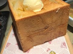 面包诱惑-绿茶餐厅(成都大悦城店)