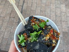 -黑色经典臭豆腐·湖南特产(步行街店)